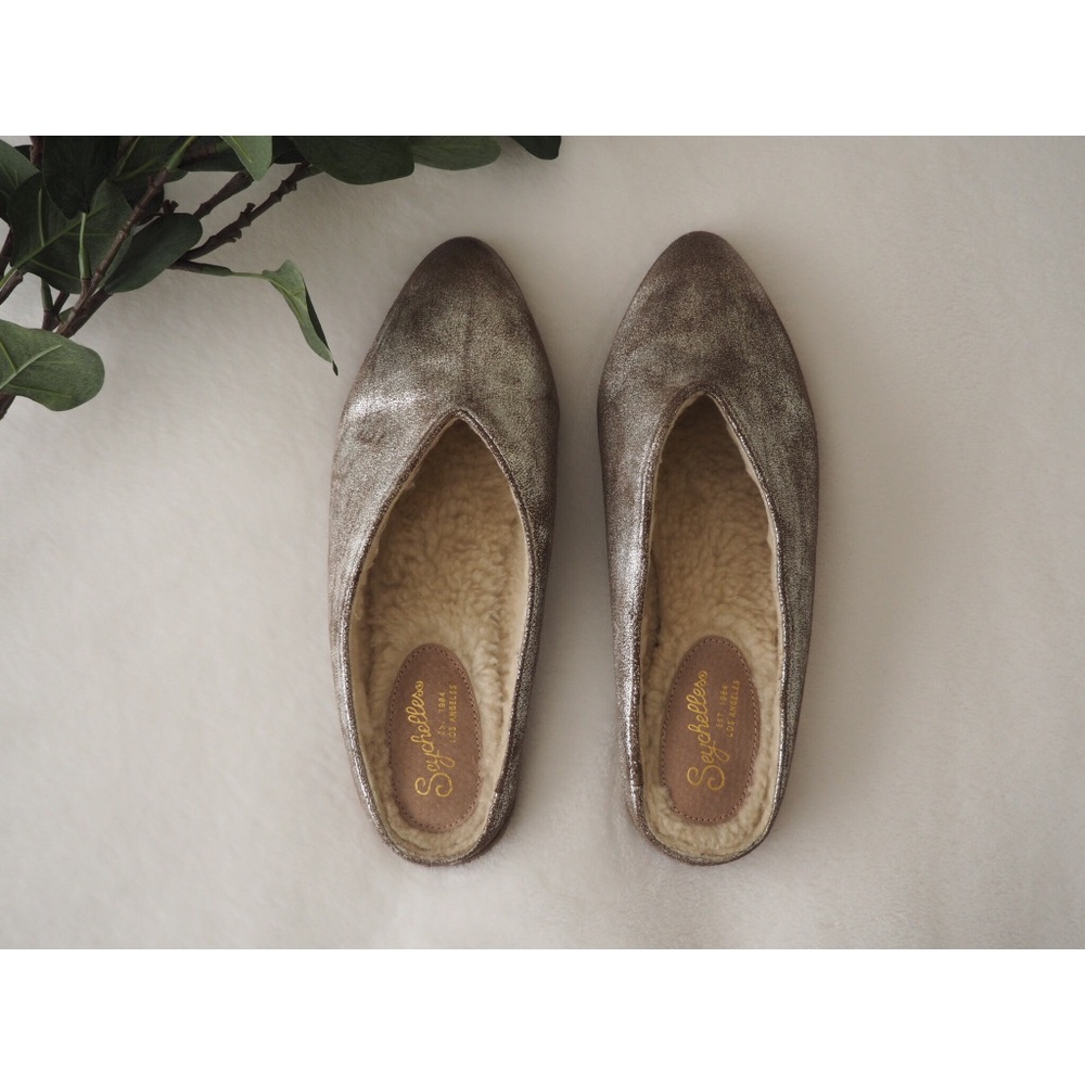 Seychelles Mules